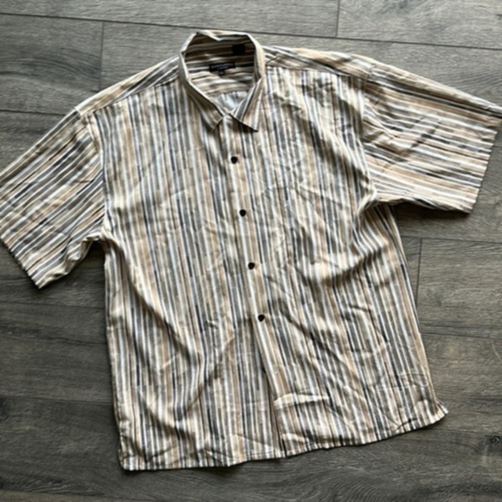 Monologue by Montique shirt short sleeve button up casual size 2XL athleisure